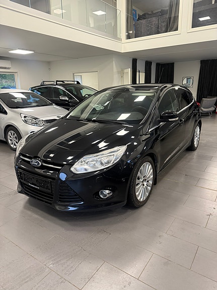 Ford Focus 3 of 17