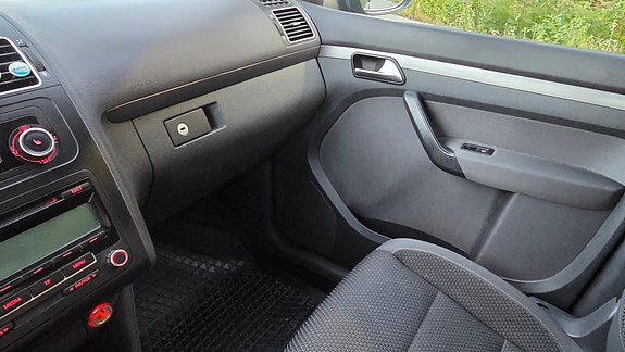 Volkswagen Touran 20 of 26
