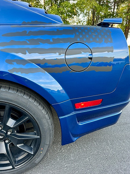 Ford Mustang 21 of 30