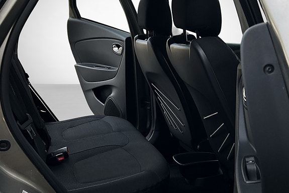 Renault Captur 16 of 16