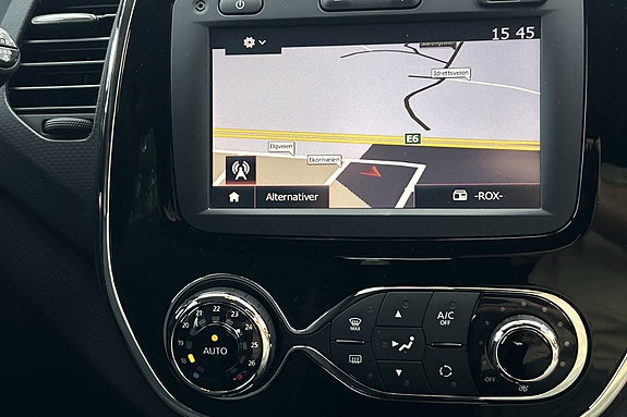 Renault Captur 13 of 16