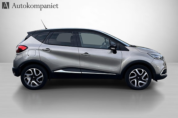 Renault Captur 3 of 16
