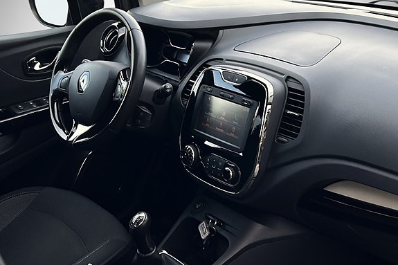 Renault Captur 14 of 16