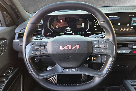 Kia EV9 19 of 30