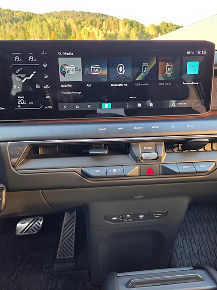 Kia EV9 23 of 30