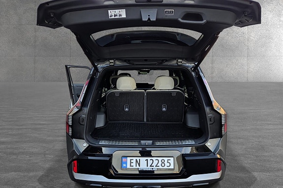 Kia EV9 10 of 30