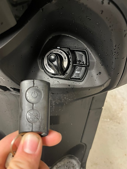 Yamaha NEO’S dual battery 18 of 27