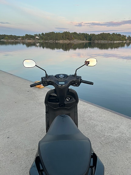 Yamaha NEO’S dual battery 6 of 27