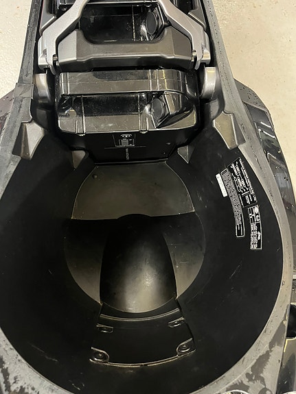 Yamaha NEO’S dual battery 10 of 27