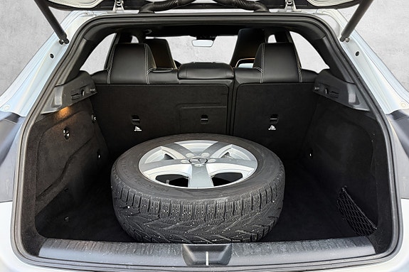 Mercedes-Benz GLA220 14 of 30