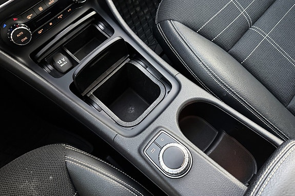 Mercedes-Benz GLA220 21 of 30