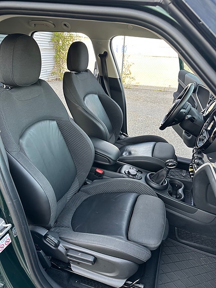 MINI Countryman Cooper SE 30 of 30