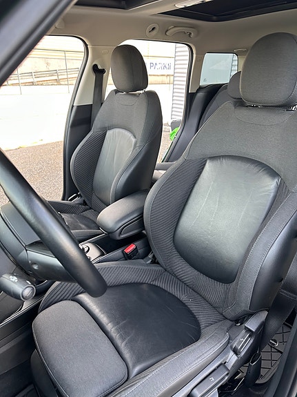 MINI Countryman Cooper SE 29 of 30