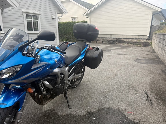 Yamaha FZ6-S S2 Fazer 8 of 9