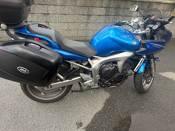 Yamaha FZ6-S S2 Fazer 6 of 9