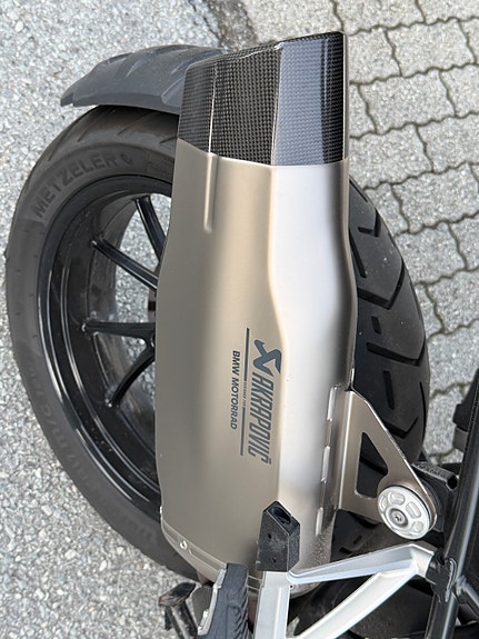 BMW BMW R 1250 GS Triple Black 6 of 8