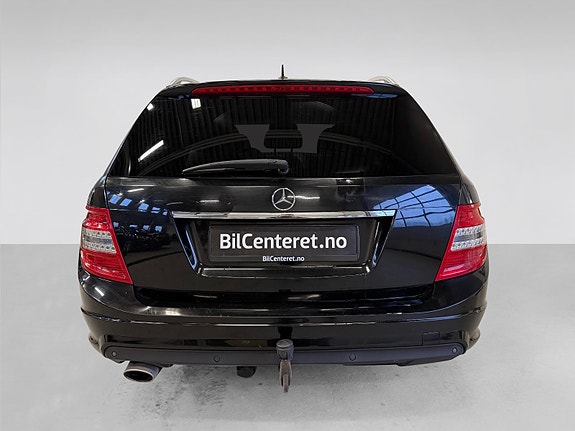 Mercedes-Benz C200 5 of 30