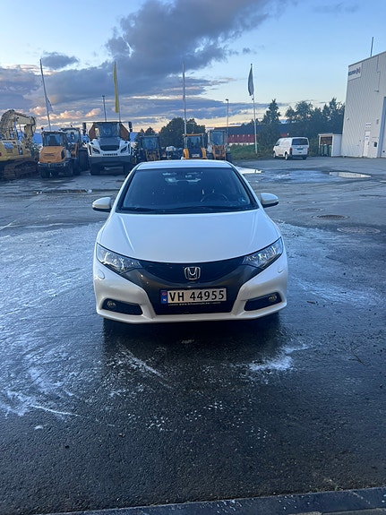 Honda Civic 4 of 16