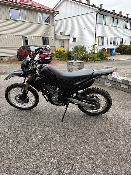 Honda CRF 250 L 10 of 22