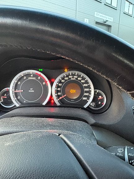 Honda Accord 10 of 12