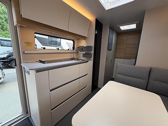 Adria Adora 573 PT 3 Køyer, Alde vannbårenvarme 11 of 26