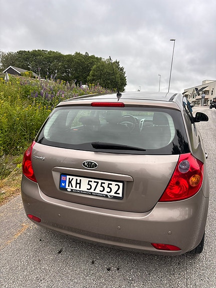 Kia Ceed 4 of 18