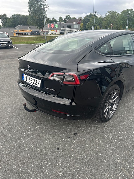 Tesla Model 3 7 of 20