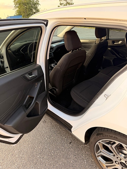 Ford Focus 15 of 30