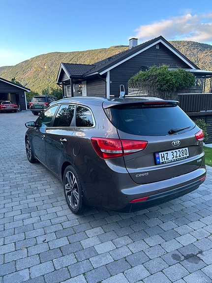 Kia Ceed 11 of 11
