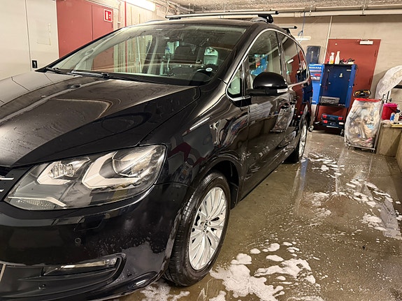 Volkswagen Sharan 3 of 16