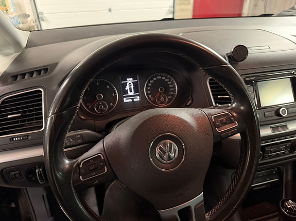 Volkswagen Sharan 11 of 16