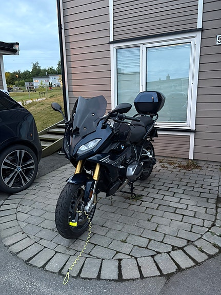 BMW R 1250 RS inkl. fullt veskesett og GPS 2 of 13
