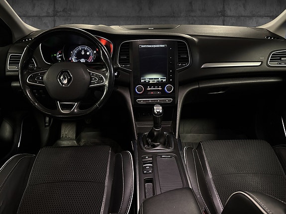Renault Megane 10 of 16