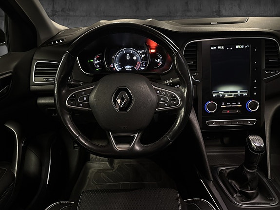 Renault Megane 9 of 16