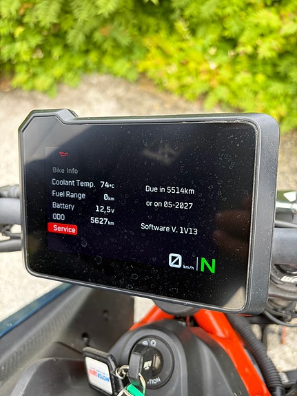 KTM 390 Duke 9 of 21