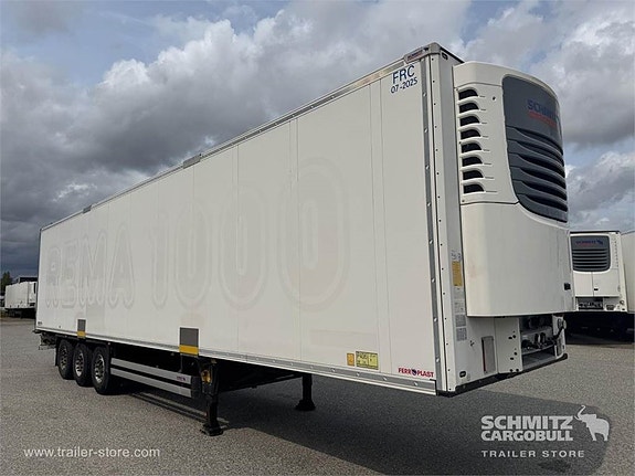 Schmitz Cargobull Reefer Multitemp 11 of 14