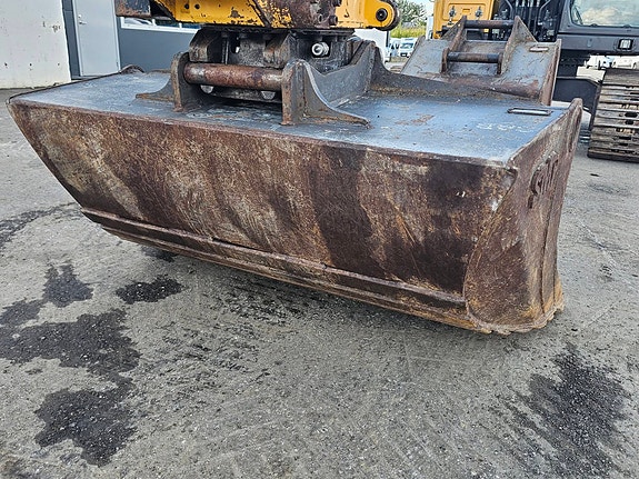 Volvo EC180CL, 2007 mod, 10780 timer, Rototilt, 2 skuffer, sentralsmøring 19 of 30