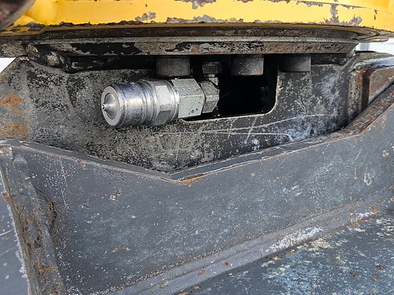 Volvo EC180CL, 2007 mod, 10780 timer, Rototilt, 2 skuffer, sentralsmøring 18 of 30