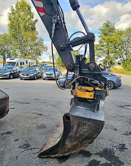 Volvo EC180CL, 2007 mod, 10780 timer, Rototilt, 2 skuffer, sentralsmøring 13 of 30