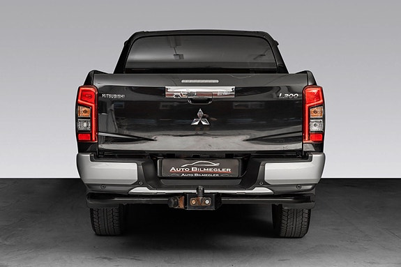 Mitsubishi L200 6 of 30