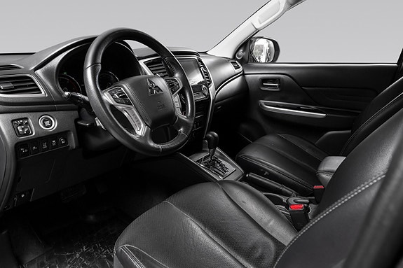 Mitsubishi L200 17 of 30