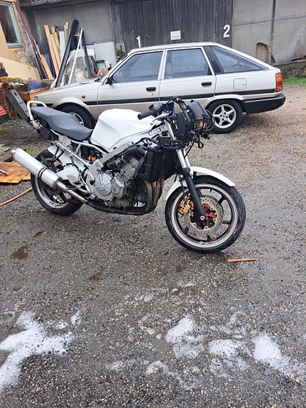 Honda CBR 600 5 of 17
