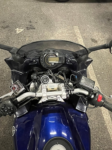 Yamaha FZ6-S Fazer 13 of 18