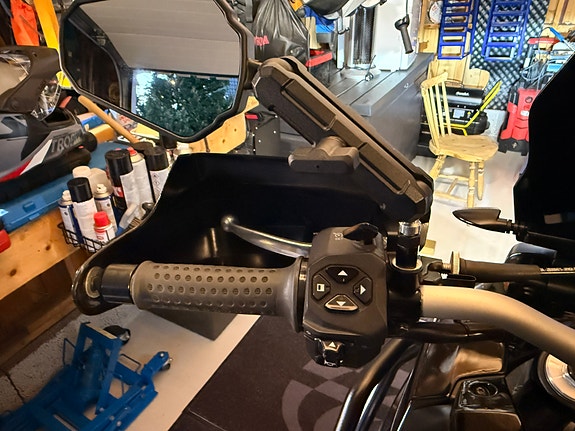 Aprilia Tuareg 660 4 of 8