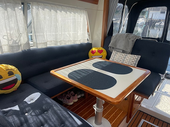 Cabincruiser 10 of 16