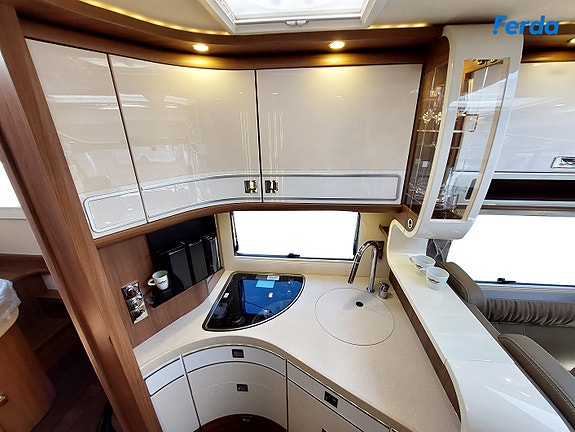 Carthago E-line I 51 QB DA Mercedes 6 of 17