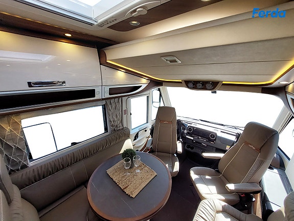 Carthago E-line I 51 QB DA Mercedes 5 of 17
