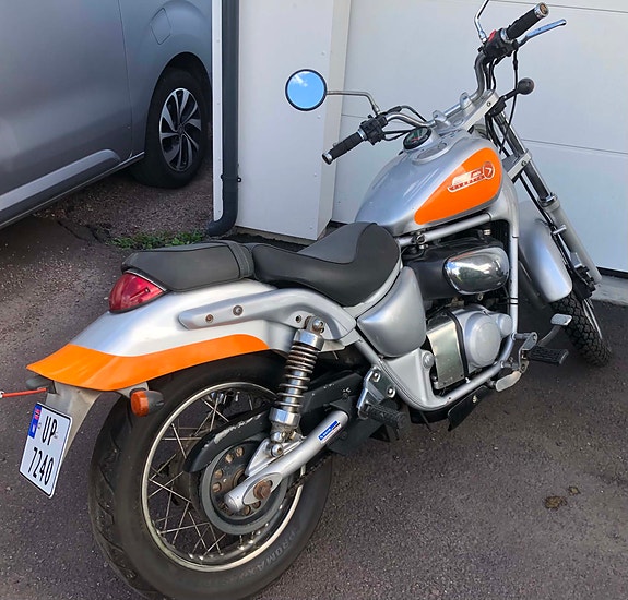 Aprilia Classic 125 2 of 12