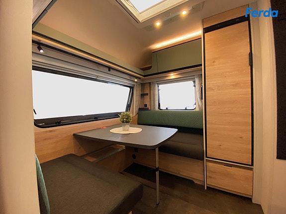 Dethleffs Camper 460 EL 3 of 17