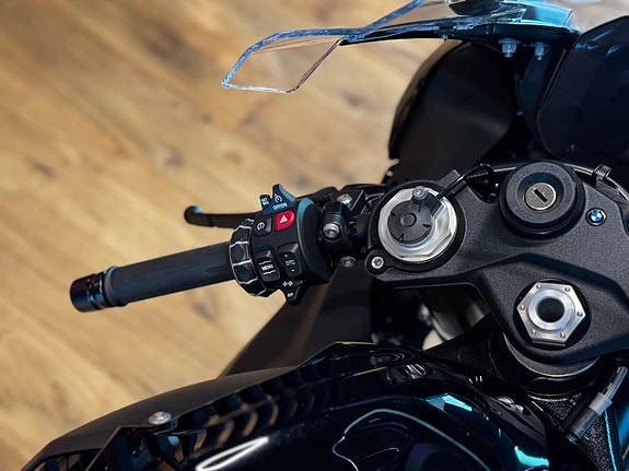 BMW S 1000 RR - Kampanje! Spar 15 000 kr 8 of 9